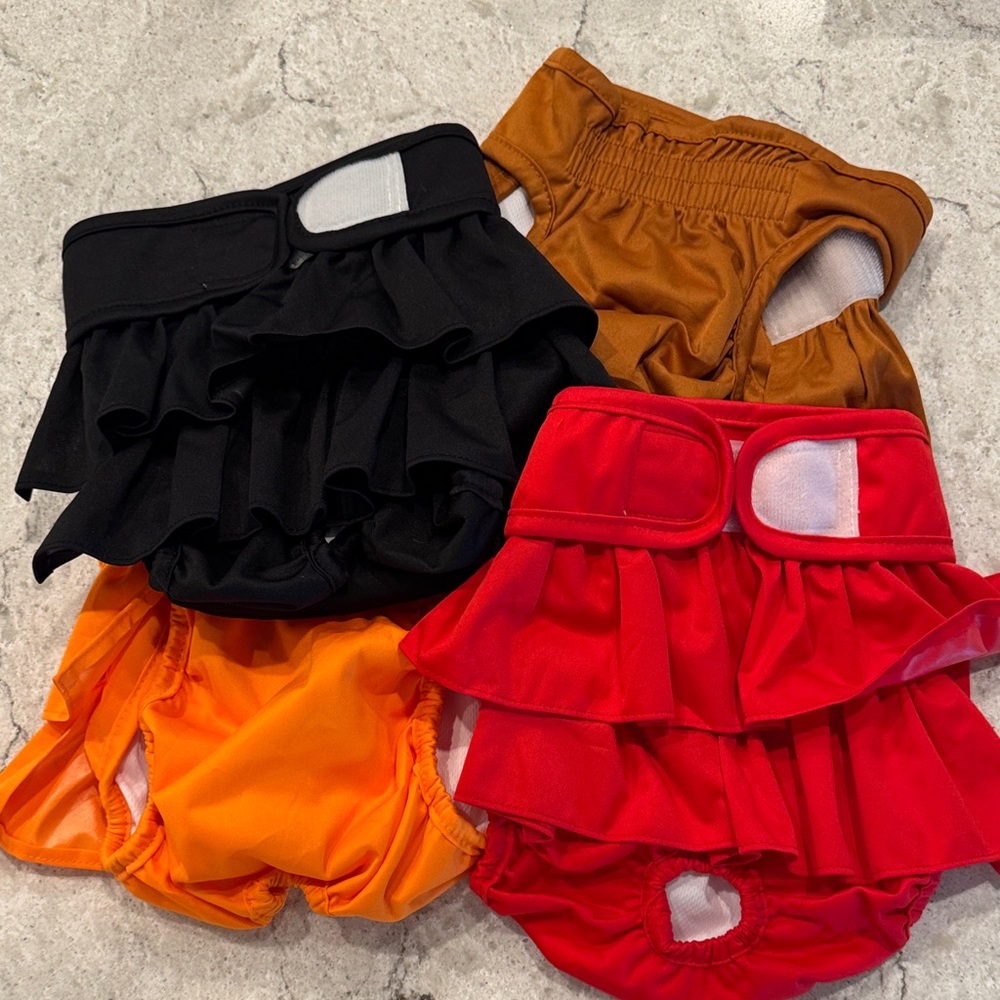 Colorful Ruffled dog diapers
